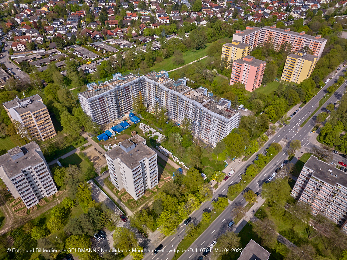 04.05.2023 - Sanierung am Karl-Marx-Ring 11-21 in Neuperlach